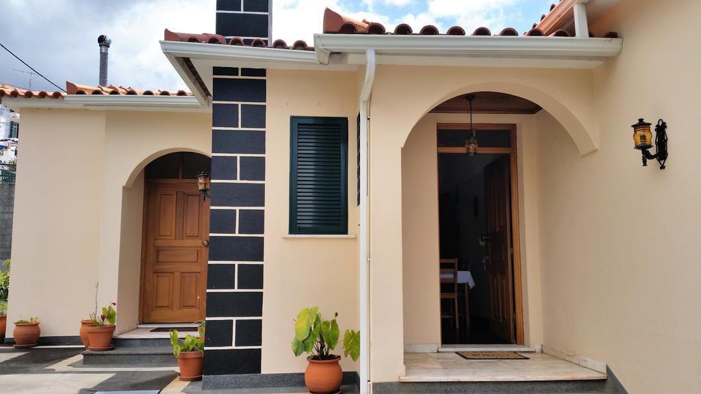 Casa De Ferias Dos Marmeleiros Villa Фуншал Екстериор снимка